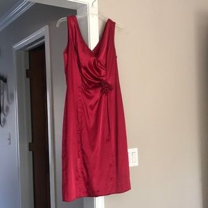 Romantic Evan-Picone dress w/flowers at waistline.